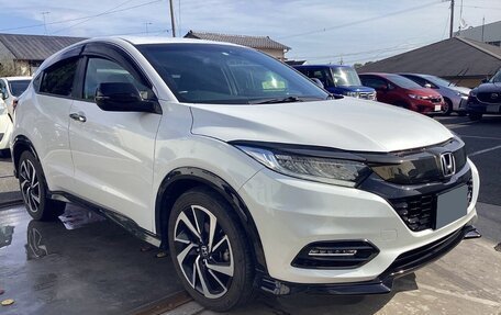 Honda Vezel, 2021 год, 1 400 000 рублей, 3 фотография