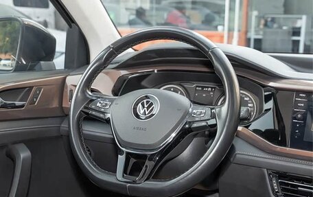 Volkswagen Tharu, 2022 год, 1 750 000 рублей, 10 фотография