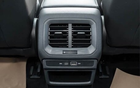 Volkswagen Tharu, 2022 год, 1 750 000 рублей, 15 фотография