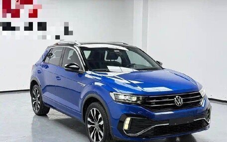 Volkswagen T-Roc I, 2021 год, 1 290 000 рублей, 1 фотография