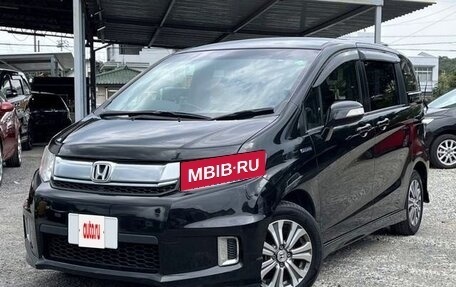 Honda Freed I, 2015 год, 745 000 рублей, 1 фотография