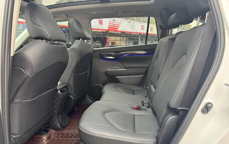 Toyota Highlander, 2022 год, 5 100 035 рублей, 18 фотография