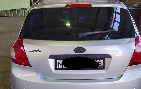 KIA cee'd I рестайлинг, 2010 год, 655 000 рублей, 2 фотография