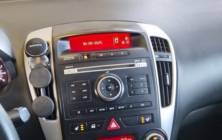 KIA cee'd I рестайлинг, 2010 год, 655 000 рублей, 7 фотография