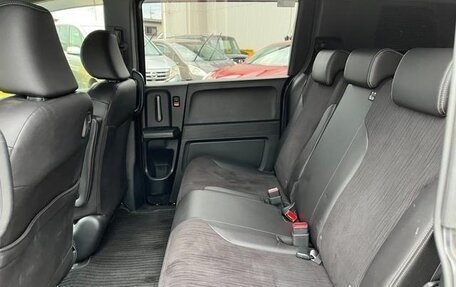 Honda Freed I, 2015 год, 745 000 рублей, 18 фотография