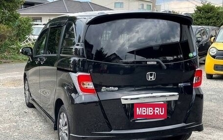 Honda Freed I, 2015 год, 745 000 рублей, 7 фотография