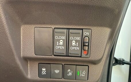 Honda Freed II, 2022 год, 1 150 000 рублей, 23 фотография