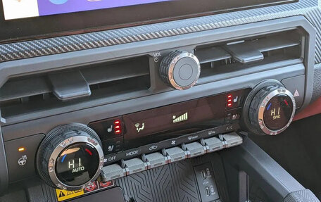 Toyota Tacoma, 2026 год, 12 500 000 рублей, 9 фотография