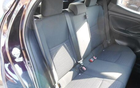 Toyota Yaris, 2021 год, 1 211 000 рублей, 22 фотография