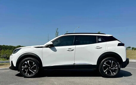 Peugeot 2008 II, 2022 год, 1 612 123 рублей, 3 фотография