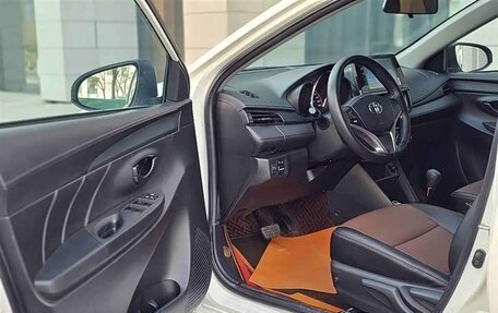 Toyota Vios III, 2022 год, 1 108 000 рублей, 10 фотография