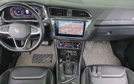 Volkswagen Tiguan II, 2022 год, 3 690 000 рублей, 8 фотография