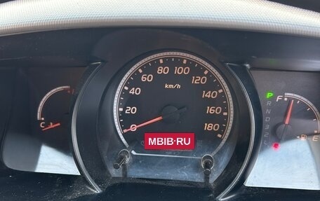 Toyota HiAce H200, 2010 год, 2 500 000 рублей, 11 фотография