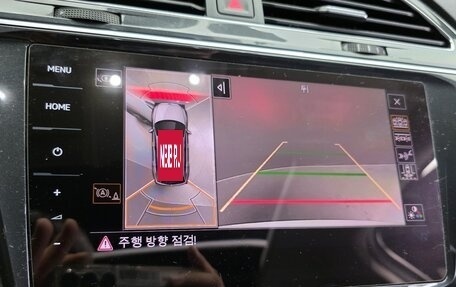 Volkswagen Tiguan II, 2021 год, 3 800 000 рублей, 15 фотография