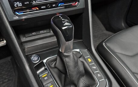 Volkswagen Tiguan II, 2022 год, 3 940 000 рублей, 9 фотография