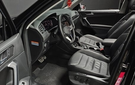 Volkswagen Tiguan II, 2022 год, 3 940 000 рублей, 11 фотография