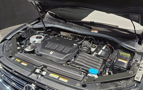 Volkswagen Tiguan II, 2021 год, 3 680 000 рублей, 7 фотография