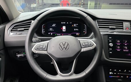 Volkswagen Tiguan II, 2021 год, 3 680 000 рублей, 14 фотография