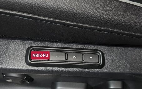 Volkswagen Tiguan II, 2021 год, 3 680 000 рублей, 17 фотография