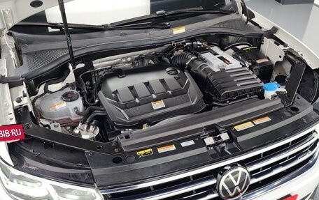 Volkswagen Tiguan II, 2022 год, 3 180 000 рублей, 7 фотография