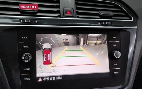 Volkswagen Tiguan II, 2022 год, 3 180 000 рублей, 14 фотография