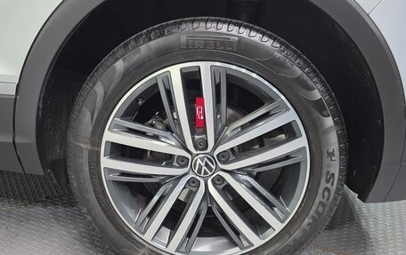 Volkswagen Tiguan II, 2022 год, 3 190 000 рублей, 6 фотография