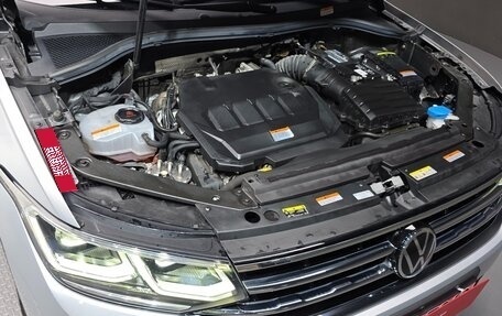 Volkswagen Tiguan II, 2022 год, 3 190 000 рублей, 7 фотография