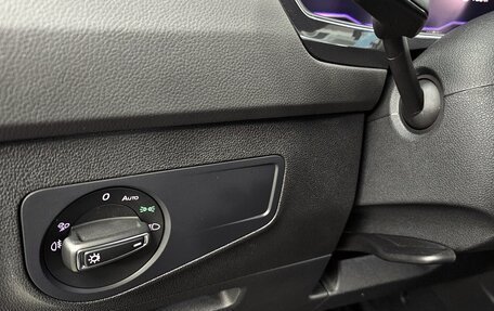 Volkswagen Tiguan II, 2022 год, 3 080 000 рублей, 15 фотография