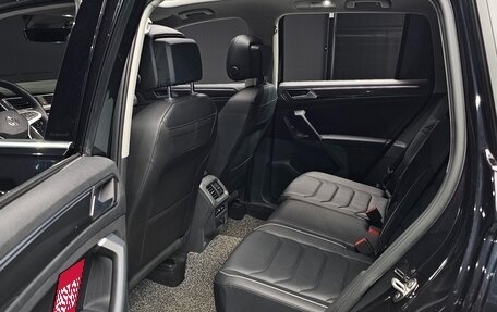 Volkswagen Tiguan II, 2022 год, 3 050 000 рублей, 13 фотография