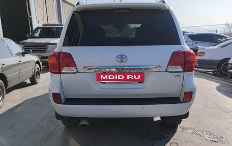 Toyota Land Cruiser 200, 2012 год, 4 200 000 рублей, 2 фотография