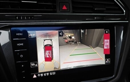 Volkswagen Tiguan II, 2022 год, 3 050 000 рублей, 16 фотография