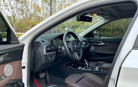 BMW 1 серия, 2023 год, 1 590 000 рублей, 8 фотография