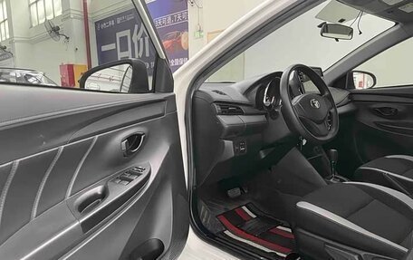 Toyota Yaris XP150 рестайлинг, 2021 год, 1 045 153 рублей, 12 фотография