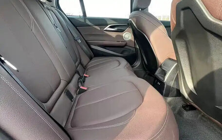 BMW 1 серия, 2023 год, 1 690 000 рублей, 10 фотография