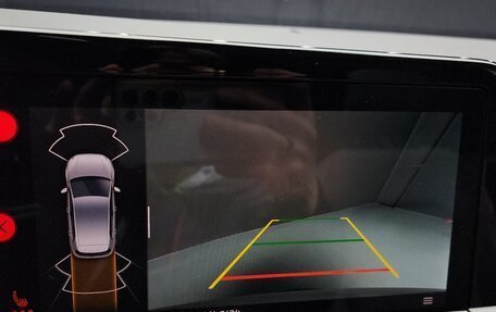 Volkswagen Golf VIII, 2021 год, 2 330 000 рублей, 17 фотография