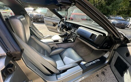 Chevrolet Corvette C4, 1984 год, 6 050 000 рублей, 5 фотография