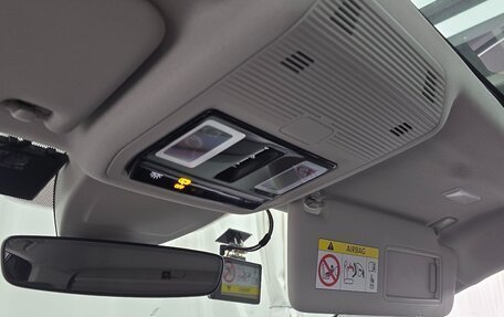 Volkswagen Golf VIII, 2022 год, 2 600 000 рублей, 18 фотография