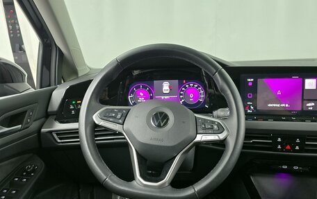 Volkswagen Golf VIII, 2022 год, 2 600 000 рублей, 13 фотография