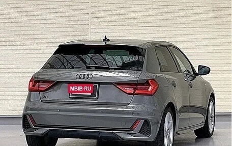 Audi A1, 2021 год, 1 950 035 рублей, 2 фотография