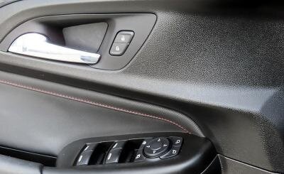 Chevrolet TrailBlazer, 2022 год, 1 970 009 рублей, 7 фотография