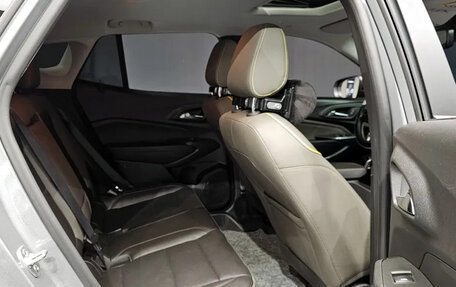 Chevrolet Trax, 2024 год, 1 810 007 рублей, 8 фотография