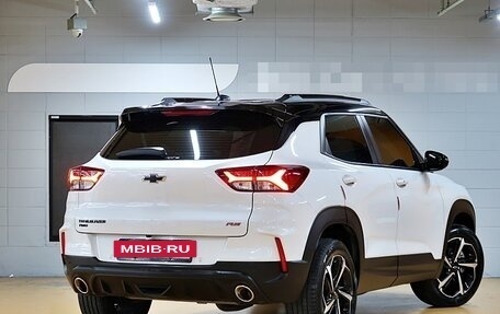 Chevrolet TrailBlazer, 2022 год, 1 950 009 рублей, 5 фотография