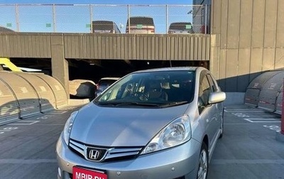 Honda Fit Shuttle I рестайлинг, 2015 год, 920 000 рублей, 1 фотография