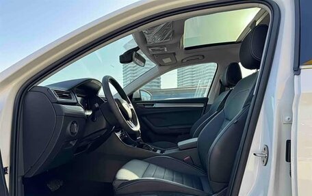 Skoda Superb III рестайлинг, 2022 год, 1 670 007 рублей, 8 фотография