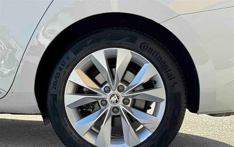 Skoda Superb III рестайлинг, 2022 год, 1 670 007 рублей, 7 фотография