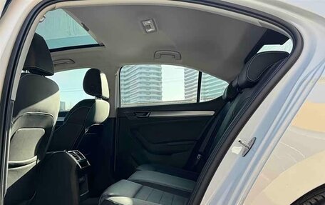 Skoda Superb III рестайлинг, 2022 год, 1 670 007 рублей, 11 фотография