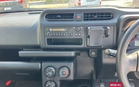 Toyota Succeed I рестайлинг, 2018 год, 927 000 рублей, 14 фотография