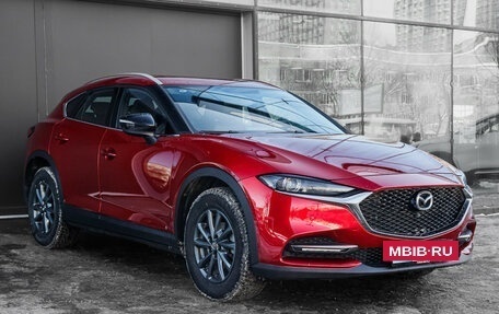 Mazda CX-4, 2023 год, 2 880 000 рублей, 3 фотография