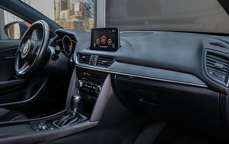 Mazda CX-4, 2023 год, 2 880 000 рублей, 9 фотография