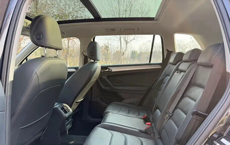 Volkswagen Tiguan II, 2021 год, 1 450 000 рублей, 8 фотография